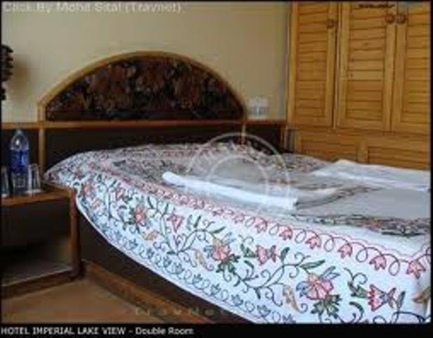 Hotel Imperial Lake View Srīnagar Екстериор снимка